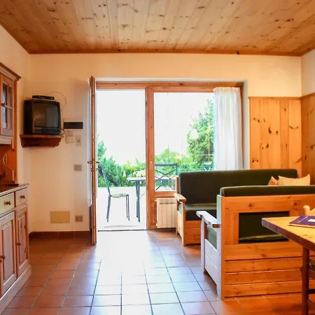 Apartamento Carlo B Garten Eg *